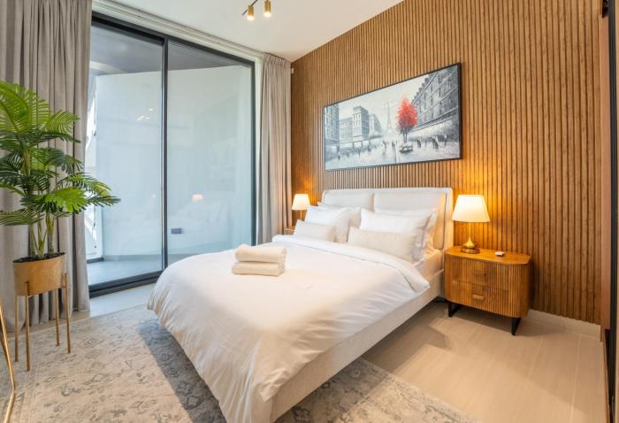 Cozy Apartment Gym and Pool Heart of JVC