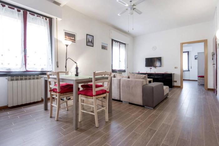 Cascine 2BD retreat w Large Terrace