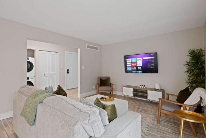 Relax & Unwind in Rochester Cozy Vacation Spot