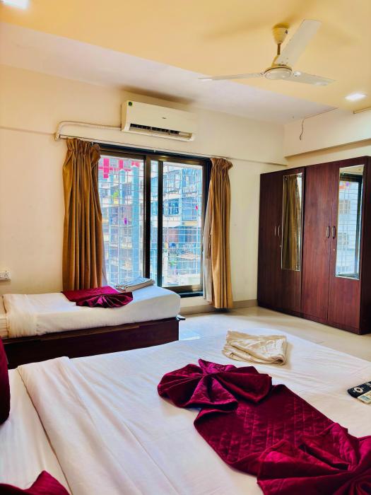 Hsquare Service Apartment Malad