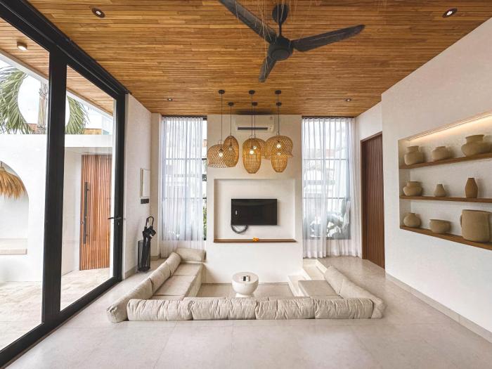 Casa Petak 3 - Serene 2BR Modern Sanctuary with Lush Pool in Pererenan