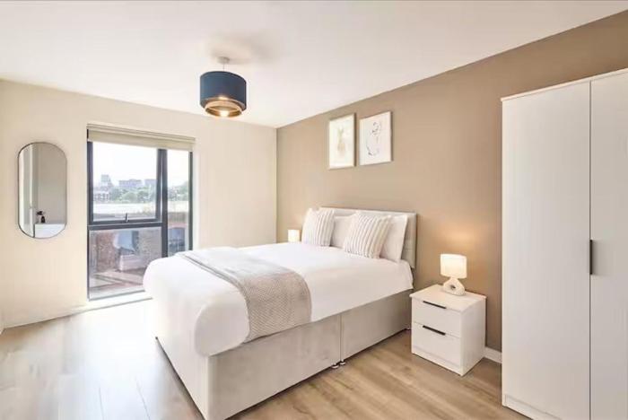 Near Xmas Market & Stadium-Parking-Wifi-Sleeps 6