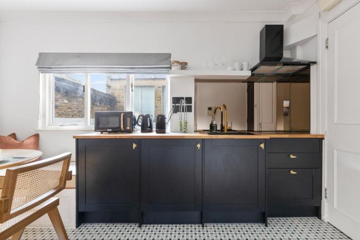 The Windsor Studio Retreat - The Duke Collection