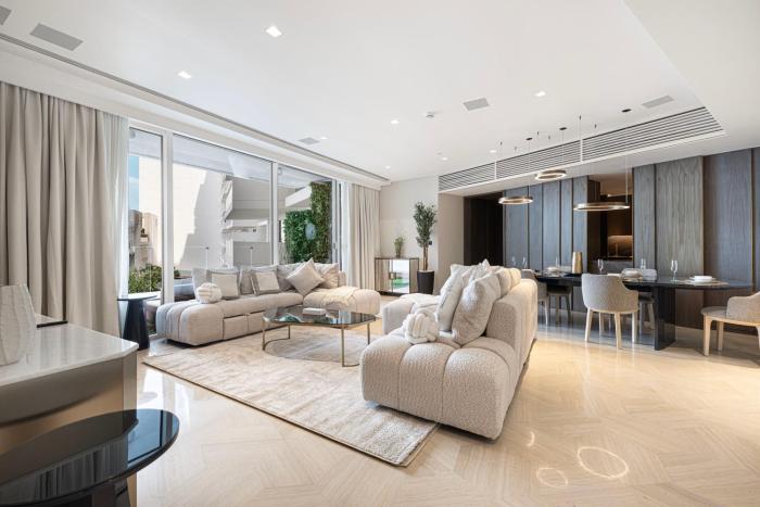 Five Palm Jumeirah Luxury Apartment - 3BR