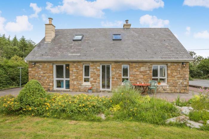 3 Bed in Bruckless oc-i292