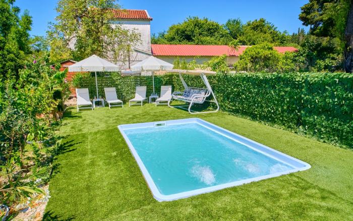 Villa Amarilda - Private Pool & Garden in Corfu