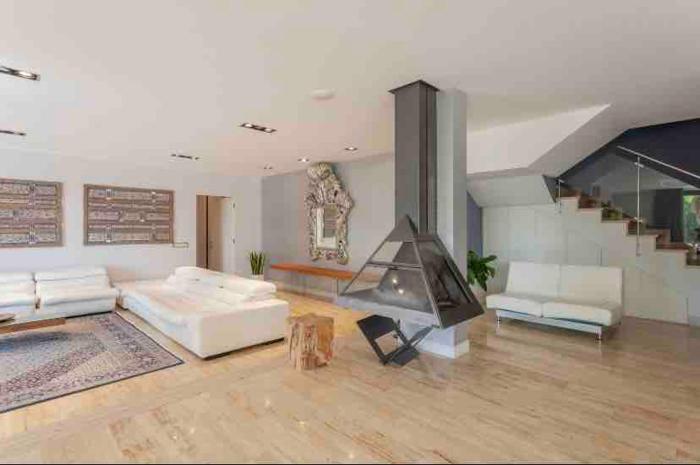 Luxury villa in Tossa, heated pool