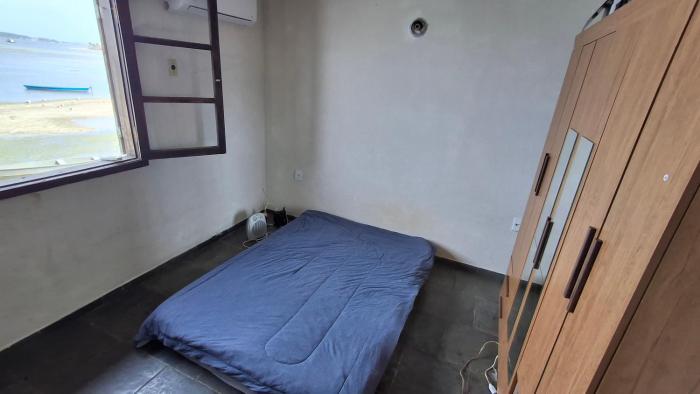 Kitinet semi mobiliada ótima localização