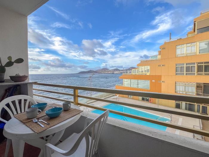 Canteras Seaviews - Balcony & Beach