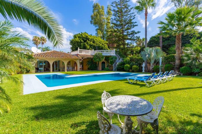 Exclusive villa El Messidor Puerto Banus Marbella