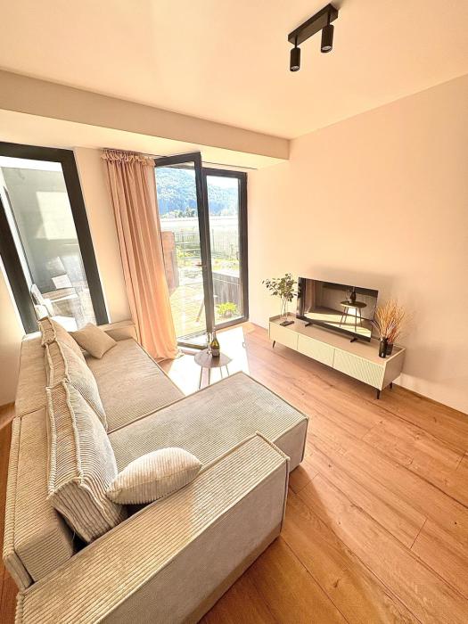 Moderný apartmán so súkromnou terasou v centre mesta