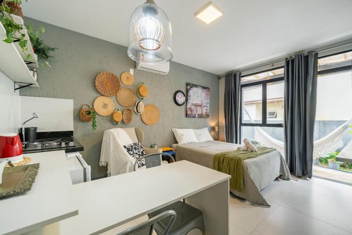 Studio Aquarela perto da praia by Achei