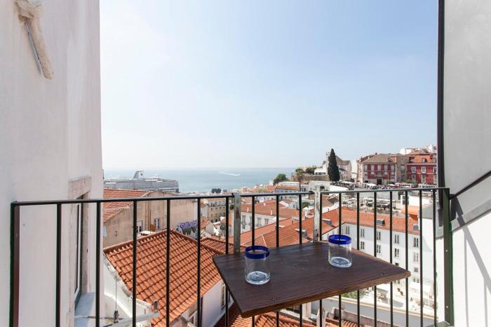 São Vicente II, Eco-Penthouse, Lisbons best view