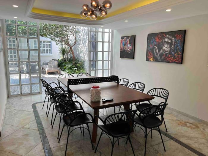 Luxe Polanco Home Private Yard TVs in Each Room