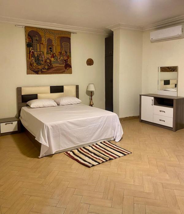 Authentic Space 3 minutes away from Grand museum