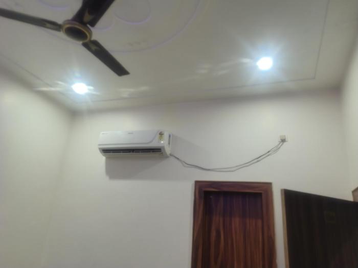 Sri LADLI restaurant