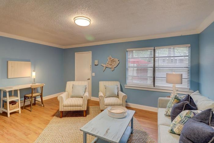 Beach Getaway 2BR w Pool Modern Comforts