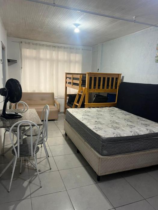 Kitnet Lisboa - Aviação - 1 quadra da praia