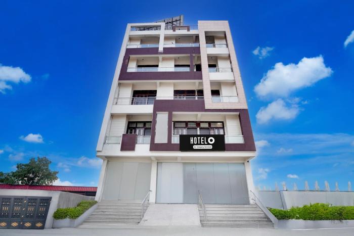 Super Hotel O NIIT University Neemrana