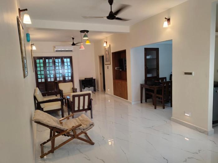 Birds and Bridges - Graceful & Meditative Ambience