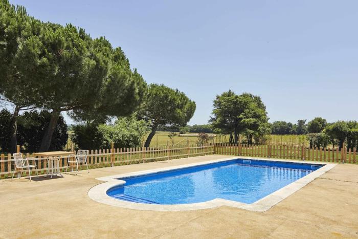 Rural house with pool in Cassà de la Selva