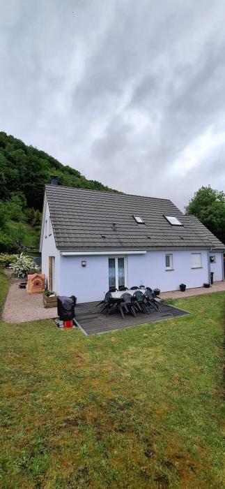 Modernité et Nature avec Piscine