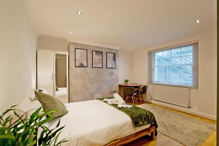 Imperial Argyle Square Apartment