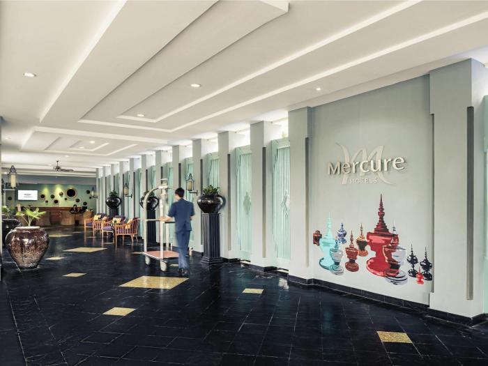 Mercure Yangon Kaba Aye