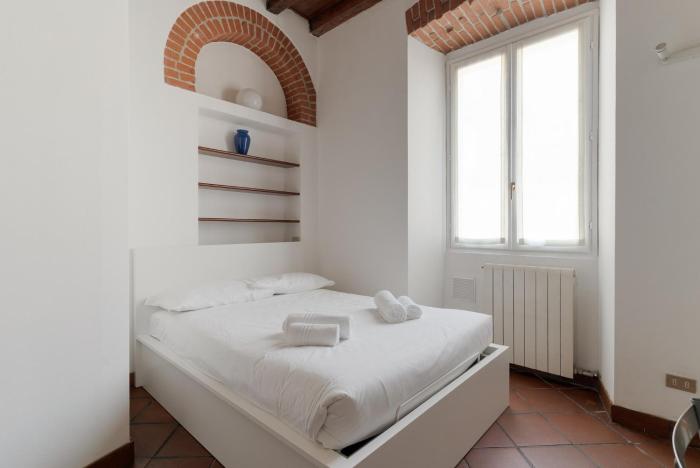 GuestHost - Comfy Studio Apartment Navigli Milano