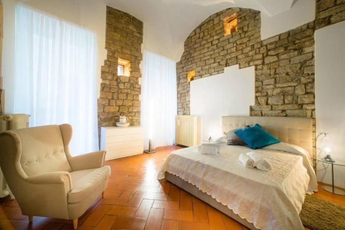 Keys of Italy - Borgo SSApo 13 - Deluxe 2 Family Apts by Ponte Vecchio