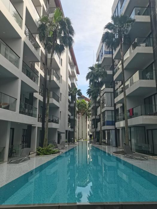 palmyrah apartment 300 meters from surin beach