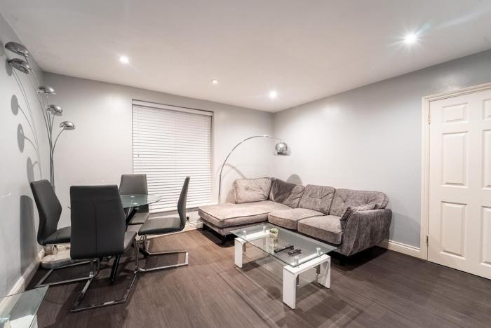 2 Bedroom entire Flat New Cross london