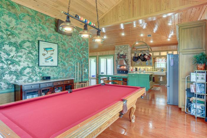 Private Hot Tub! Home Less Than 1 Mi to Lake Okeechobee