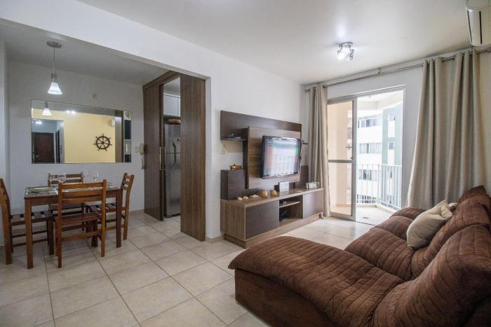 CRM38 - 2Dorm, Climatizado, Centro, Garagem, Wi-fi