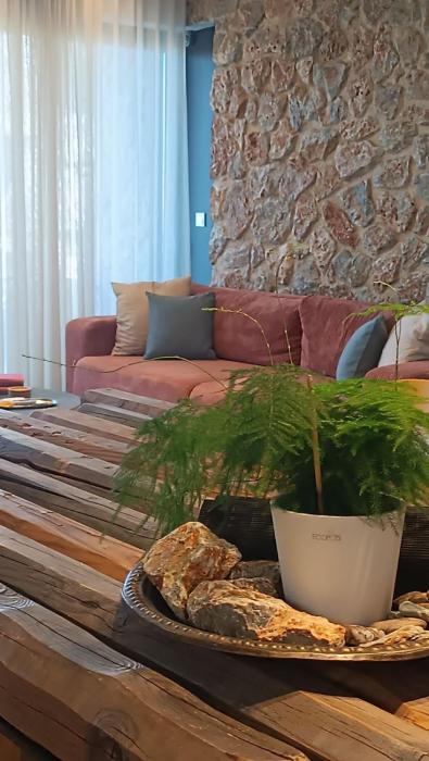 "Naias"seaside residence in the port of Piraeus-entire holiday home