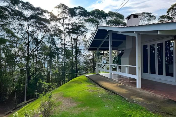 H23 Casa com Jacuzzi em campos do Jordão