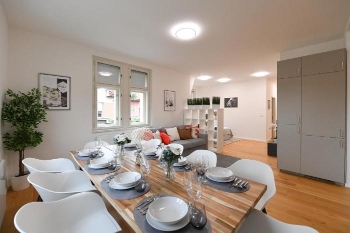 Luxury Modern Apartment with View