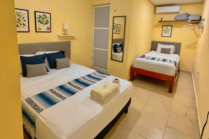 Isla Mujeres Central Studio AC & Kitchen