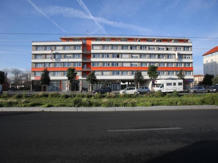 Comfort apartment near central Paris