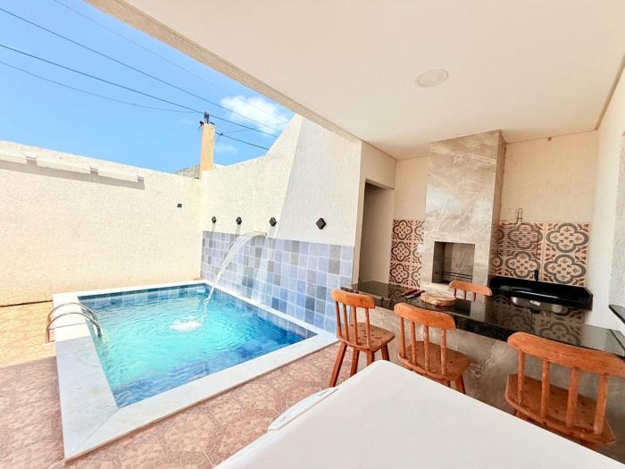 CASA COMPLETA Com Ar ,Piscina Privativa á 500m da Praia e 100m da VILA DE PADRE ARLINDO