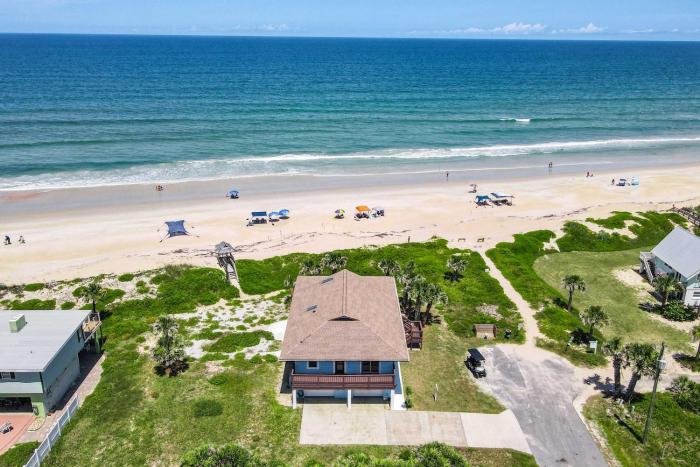 Oceanfront Steps to Sand Deck & Pets Welcome