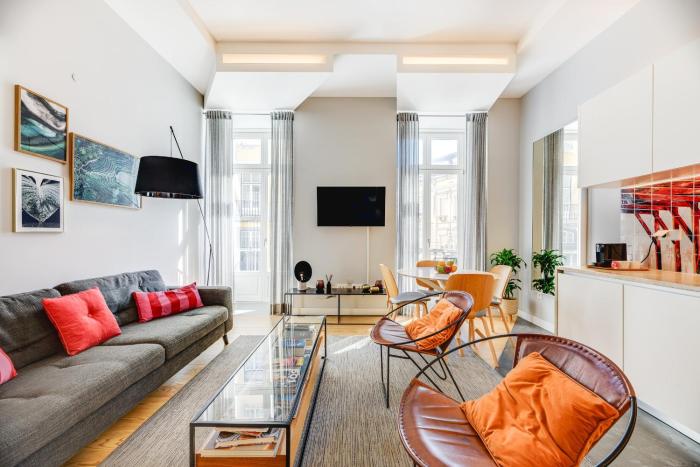 Exclusive Riverside Haven in Lisbon Top-Location