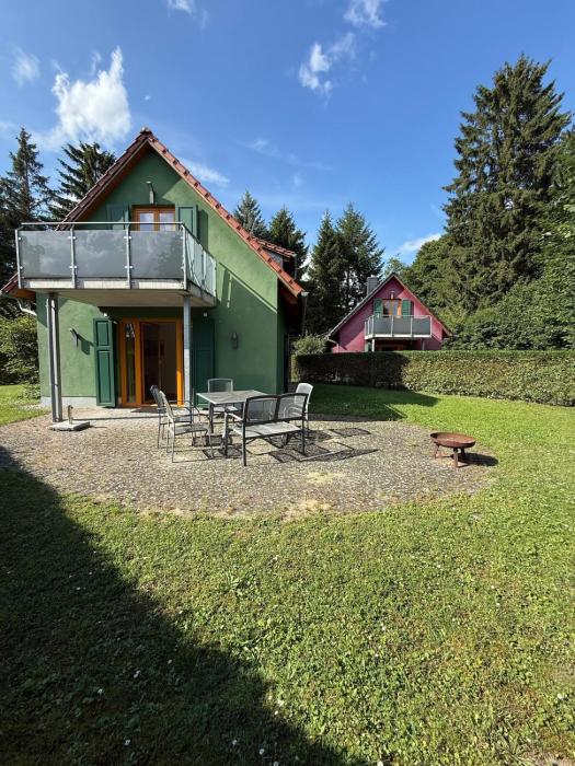 Ferienhaus 5 Sterne am See mit Kamin