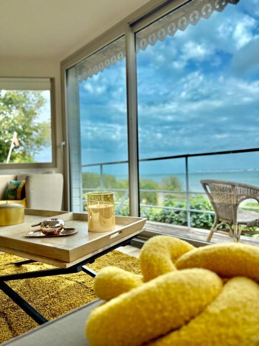 La vigie maison les pieds dans leau