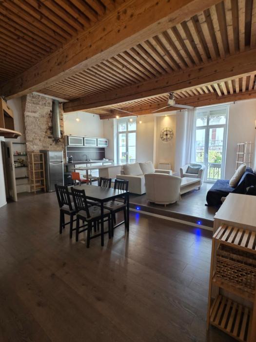 Appartement center city & parking gratuit