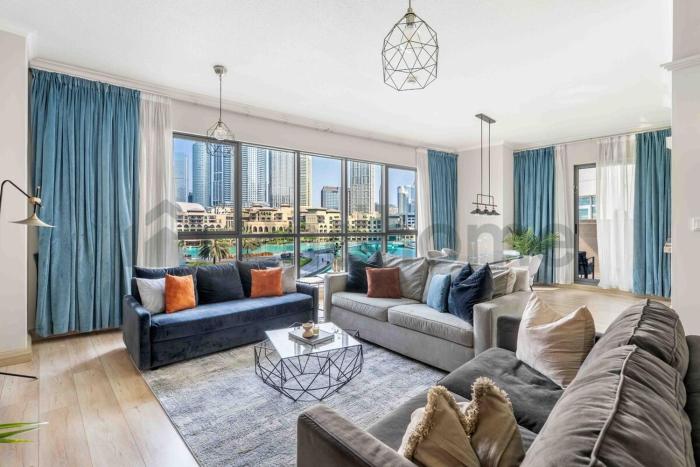 The Residences 1, Burj Khalifa and Fountain View