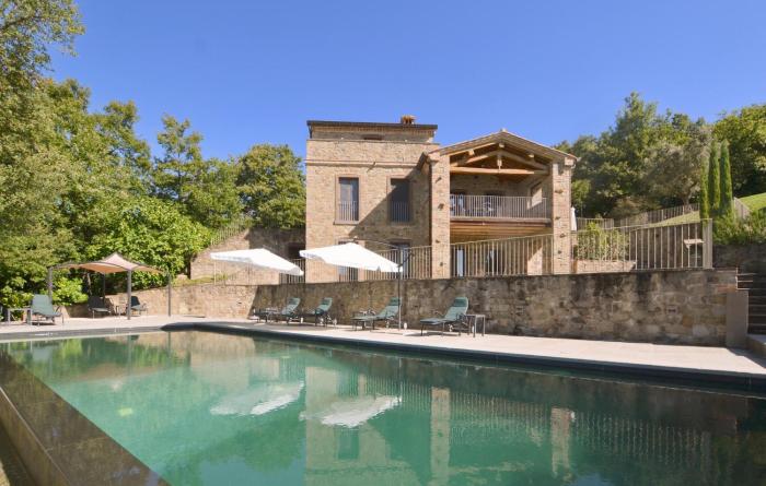 Amazing Home In Lisciano Niccone
