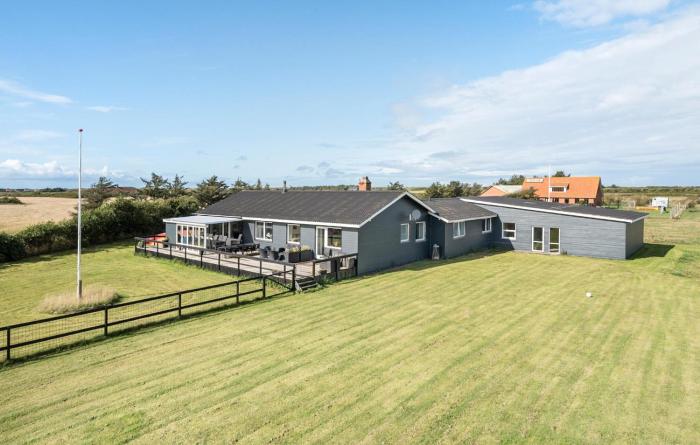 Awesome Home In Harboøre With Sauna