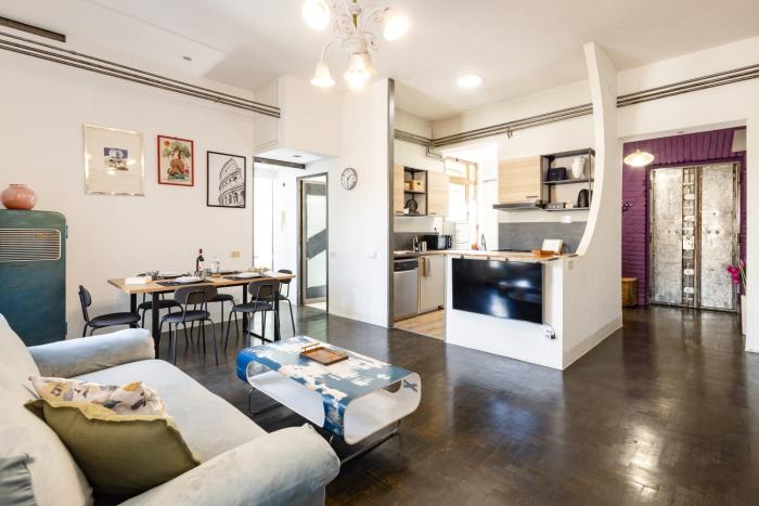 Colosseo Apartment Holiday - Attico al Colosseo a Monti