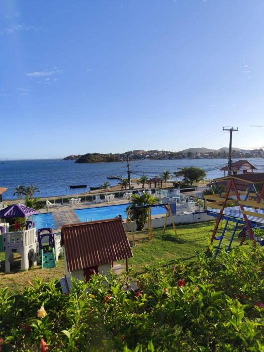 TOP 1 QUARTO com ESTACIONAMENTO em Condomínio com VISTA INCRIVEL - PORTARIA 24h, PISCINA, Sauna e Parquinho Infantil - Apartamento com Ar condicionado, Smart TV, Wi-Fi, Cozinha Completa, NETFLIX, Entre o MAR e a LAGOA, CUSTO BENEFICIO